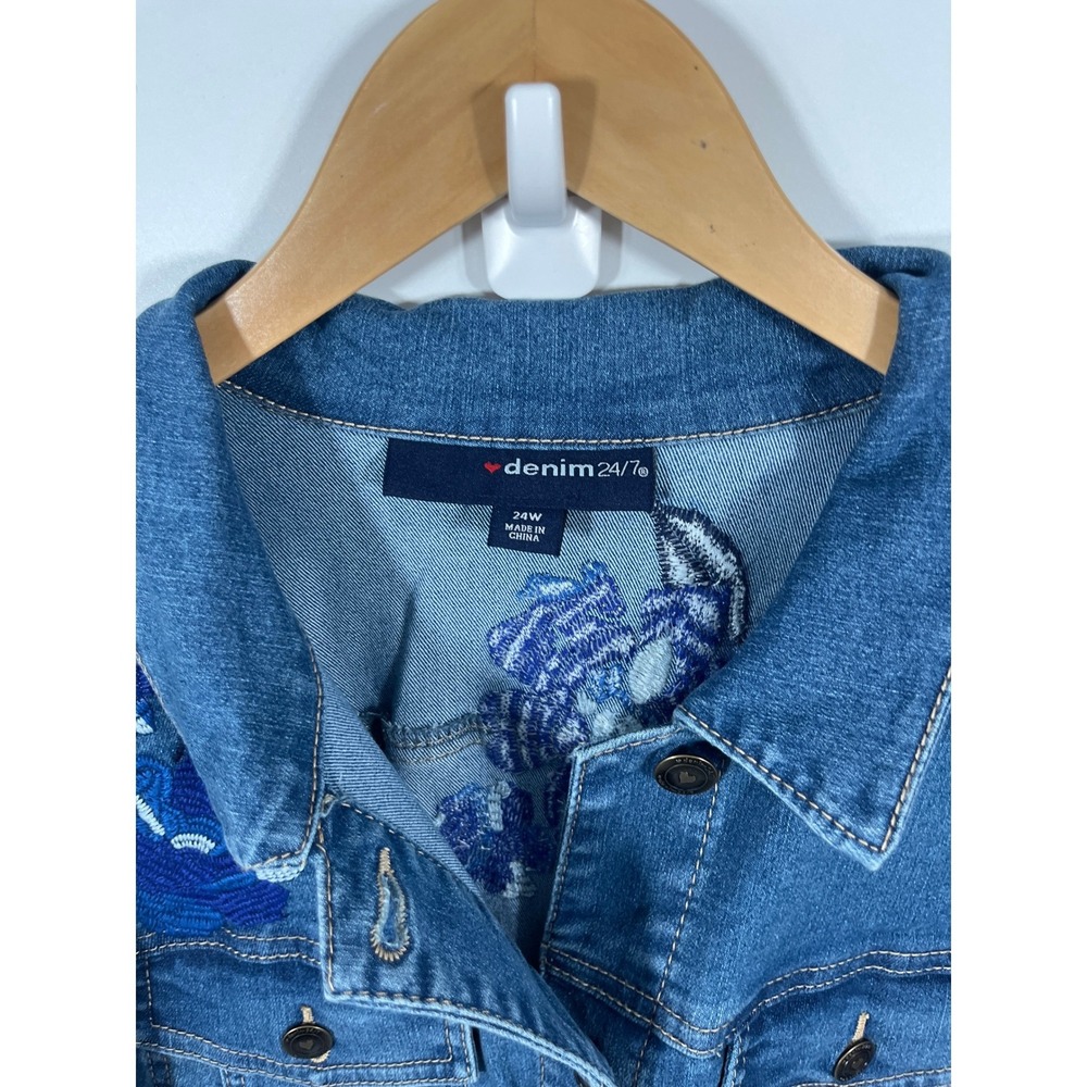 Womens Oversized Denim Jacket 24W Blue Floral‎ Embroidery Festival Concert - Picture 3 of 10